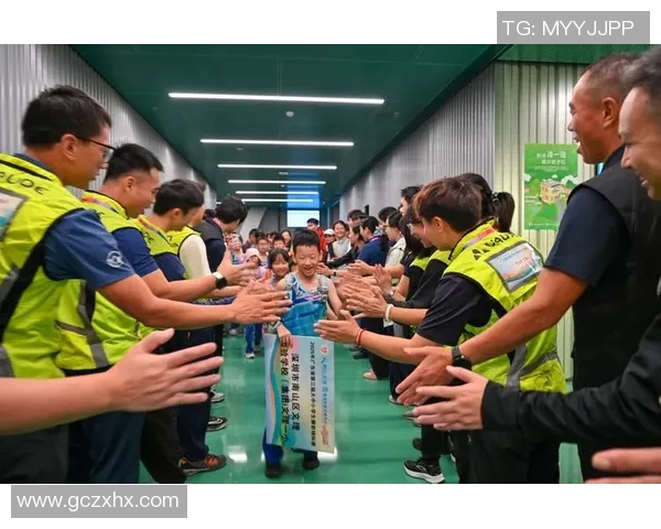 南京街舞队在世界攀岩锦标赛中以85分稳居积分榜首位